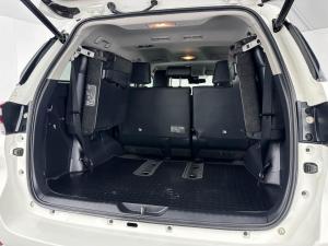 Toyota Fortuner 2.8GD-6 VX automatic - Image 17