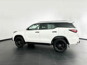 Toyota Fortuner 2.8GD-6 VX automatic - Image 2