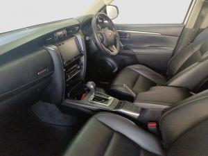 Toyota Fortuner 2.8GD-6 VX automatic - Image 3