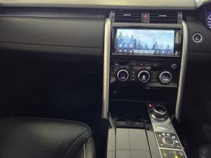 Land Rover Discovery HSE Td6 - Image 9