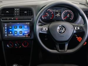 Volkswagen Polo Vivo hatch 1.4 Life - Image 8