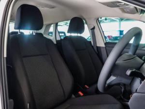 Volkswagen Polo hatch 1.0TSI - Image 13