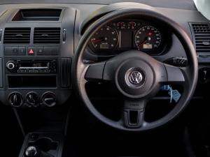 Volkswagen Polo Vivo hatch 1.4 Trendline - Image 6