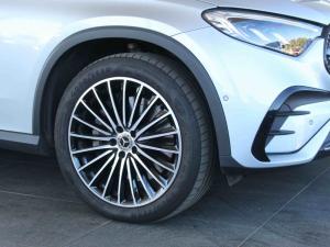 Mercedes-Benz GLC GLC300d 4Matic Avantgarde - Image 5