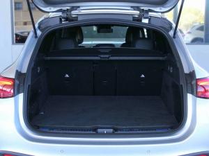 Mercedes-Benz GLC GLC300d 4Matic Avantgarde - Image 7