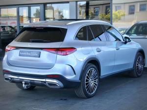 Mercedes-Benz GLC GLC300d 4Matic Avantgarde - Image 9