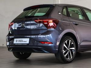 Volkswagen Polo hatch 1.0TSI Life manual - Image 17