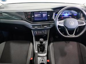 Volkswagen Polo hatch 1.0TSI Life manual - Image 8