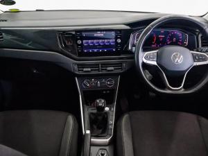 Volkswagen Polo hatch 1.0TSI Life manual - Image 10