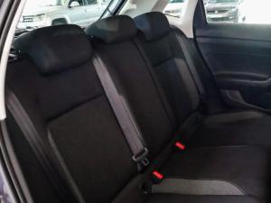 Volkswagen Polo hatch 1.0TSI Life manual - Image 16