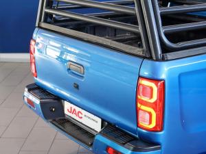 JAC T8 1.9TDi double cab Lux - Image 11