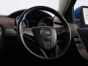 JAC T8 1.9TDi double cab Lux - Image 12