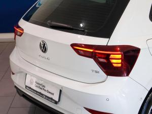 Volkswagen Polo hatch 1.0TSI Life auto - Image 12