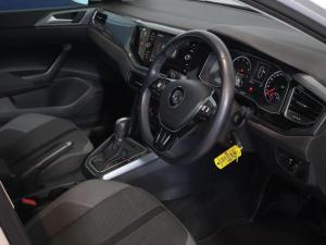 Volkswagen Polo hatch 1.0TSI Highline auto - Image 17