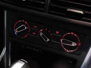 Volkswagen Polo hatch 1.0TSI Highline auto - Image 19