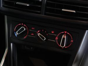 Volkswagen Polo hatch 1.0TSI Trendline - Image 17