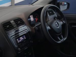 Volkswagen Polo Vivo hatch 1.4 Trendline - Image 15