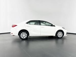 Toyota Corolla Quest Plus 1.8 CVT - Image 6