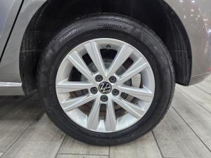 Volkswagen Polo Vivo hatch 1.4 Trendline - Image 4