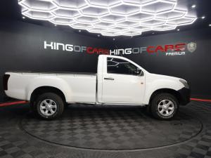 Isuzu D-Max Gen 6 250 single cab Fleetside safety - Image 3