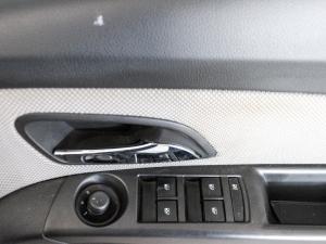Chevrolet Cruze sedan 1.8 LS - Image 13