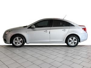 Chevrolet Cruze sedan 1.8 LS - Image 4