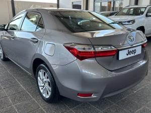 Toyota Corolla 1.8 Prestige - Image 10
