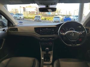 Volkswagen Polo hatch 1.0TSI Comfortline - Image 11