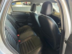 Volkswagen Polo hatch 1.0TSI Comfortline - Image 9