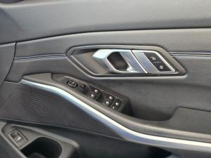 BMW 3 Series 318i M Sport - Image 19