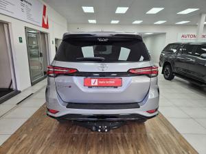 Toyota Fortuner 2.4GD-6 auto - Image 5