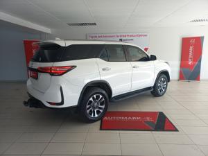 Toyota Fortuner 2.8GD-6 48V VX - Image 3