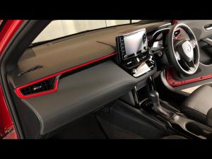 Toyota Corolla Cross 1.8 Hybrid GR-Sport - Image 7
