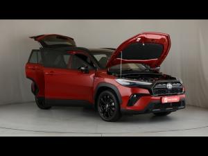 Toyota Corolla Cross 1.8 Hybrid GR-Sport - Image 14