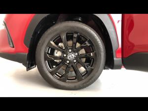 Toyota Corolla Cross 1.8 Hybrid GR-Sport - Image 19