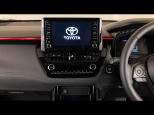 Toyota Corolla Cross 1.8 Hybrid GR-Sport - Image 24
