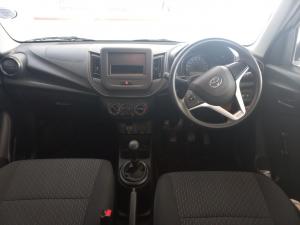 Toyota Vitz 1.0 - Image 6