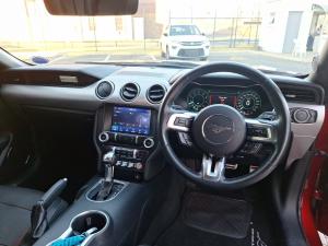 Ford Mustang 5.0 GT fastback - Image 6