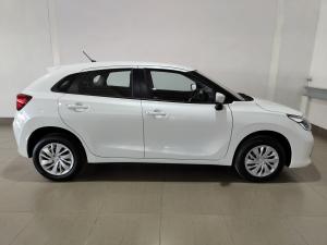 Toyota Starlet 1.5 Xi - Image 3