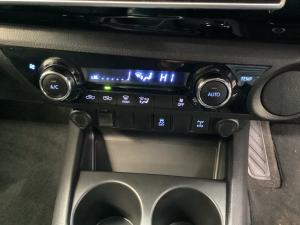Toyota Hilux 2.8GD-6 double cab Raider auto - Image 16