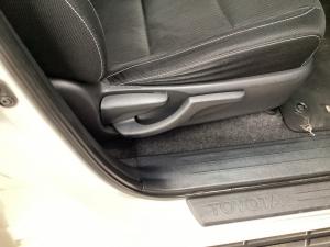 Toyota Hilux 2.8GD-6 double cab Raider auto - Image 19