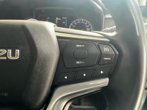 Isuzu D-Max 3.0TD Extended cab LSE 4x4 - Image 10