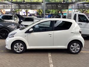 Toyota Aygo 1.0 Wild - Image 23