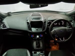 Ford Kuga 2.0T AWD ST Line - Image 6
