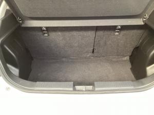 Suzuki Baleno 1.5 GL auto - Image 19