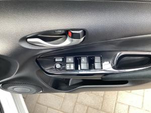 Toyota Yaris 1.5 Cross - Image 26