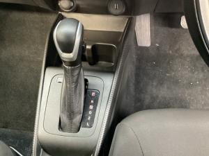 Toyota Starlet 1.5 XS auto - Image 12