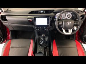 Toyota Hilux 2.4GD-6 double cab Raider manual - Image 6