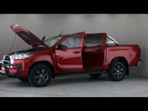 Toyota Hilux 2.4GD-6 double cab Raider manual - Image 12