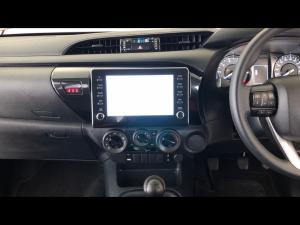 Toyota Hilux 2.4GD-6 double cab Raider manual - Image 24